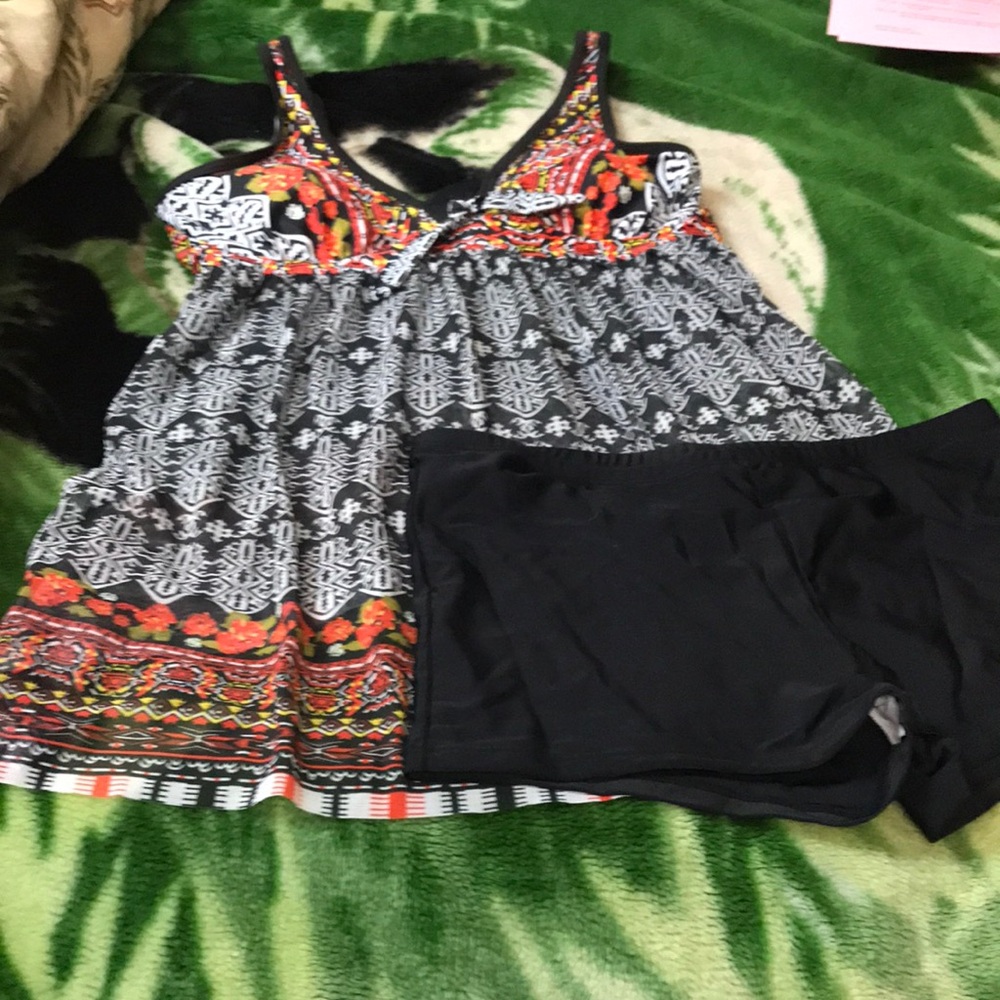 Swimming suit